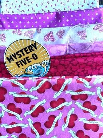Island Hopping Banner Hearts Quilt Kit